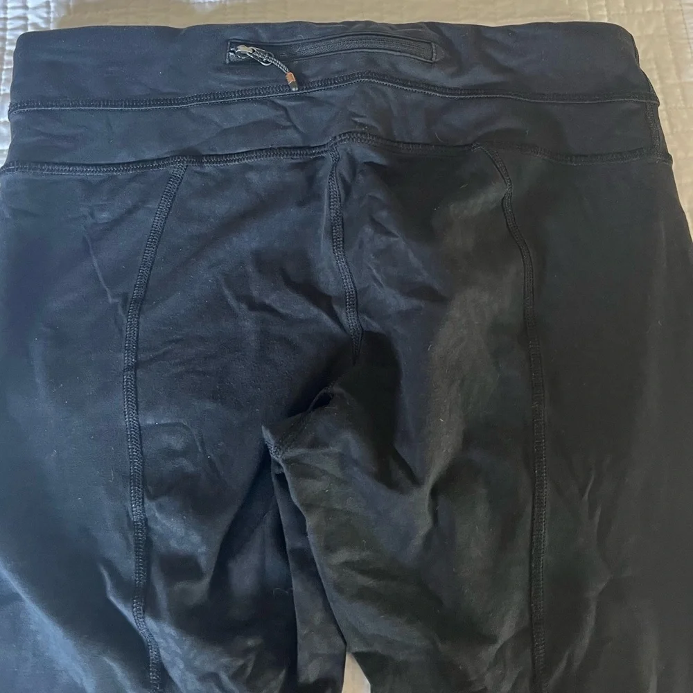 LULULEMON :: LEGGINGS